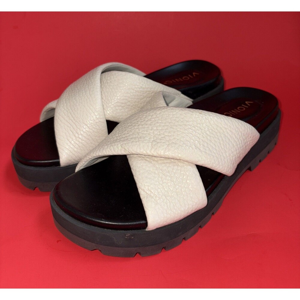 NWOB Ladies Vionic Vesta Sandals Ivory Leather Cross Strap Platform Size 8